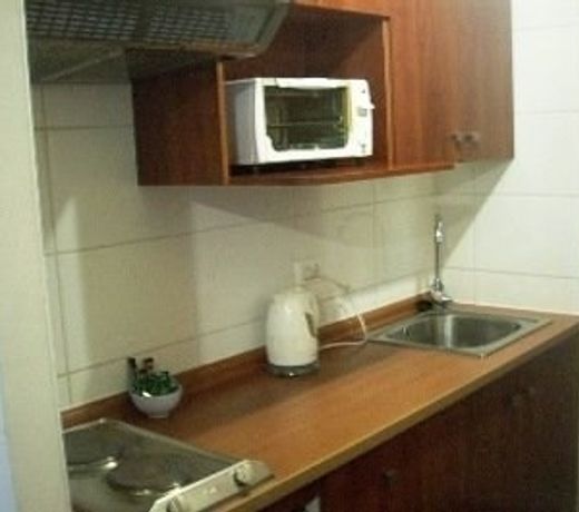 BOSSA SUITES