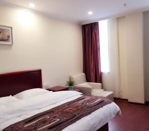 Wuhu Green Holiday Hotel