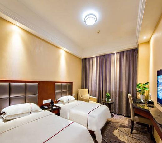 GreenTree Eastern Yichang Jindongshan Hotel