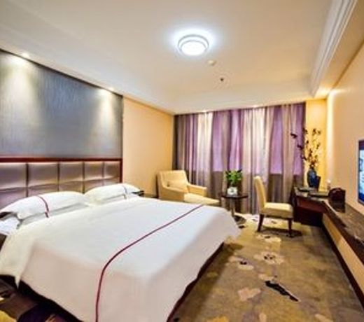 GreenTree Eastern Yichang Jindongshan Hotel