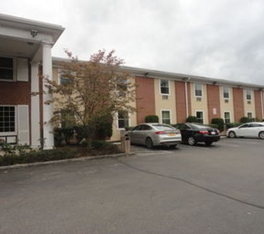 Charles River Motel