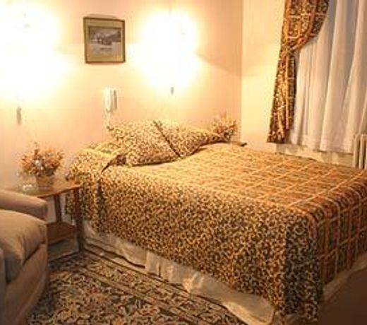 Hotel Plaza
