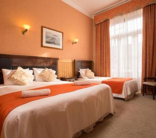 Hotel Plaza