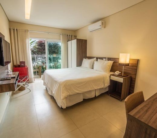 Amora Hotel