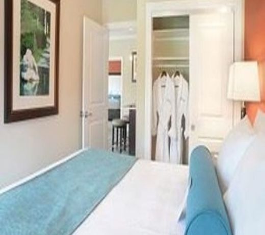 Pavilion Grand Executive Apartments
