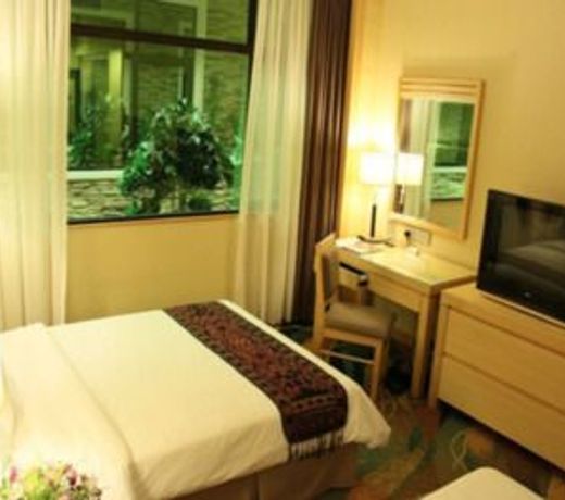 Imperial Palace Hotel