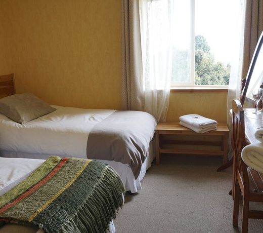 Hotel Borde Lago
