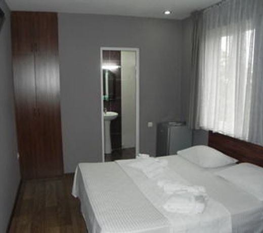 Hotel Leon