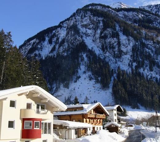 HAUS EMILIE