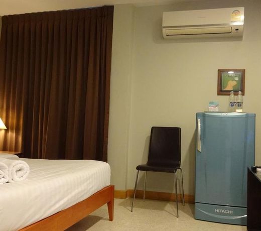 Mango Bedroom Inn