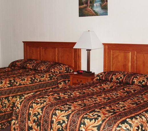Copley LaReine Motel