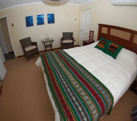 CHINCHORRO SUITES HOTEL LODGE