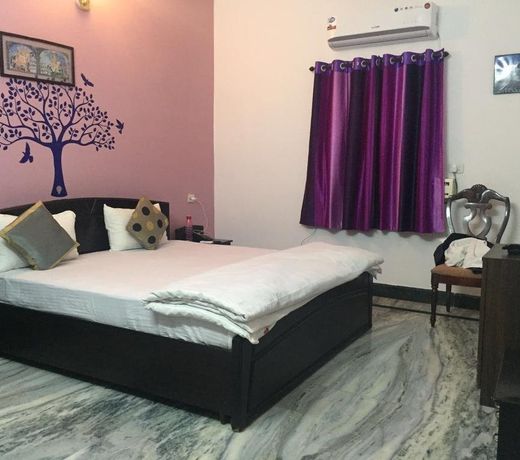 OYO 8271 Elite Homes
