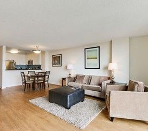 Global Luxury Suites at Via Marina