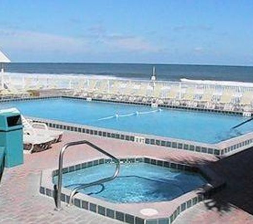 Tropical Suites Daytona Beach