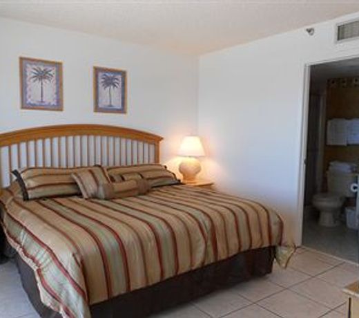 Tropical Suites Daytona Beach