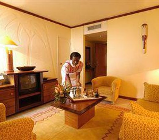 LE MERIDIEN