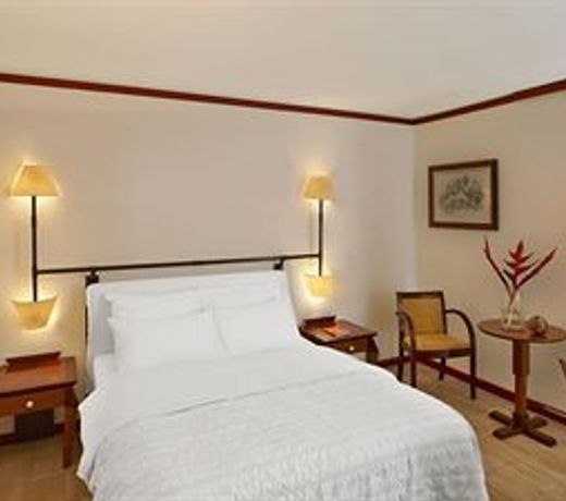 LE MERIDIEN