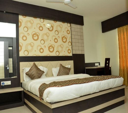 Ganges Grand