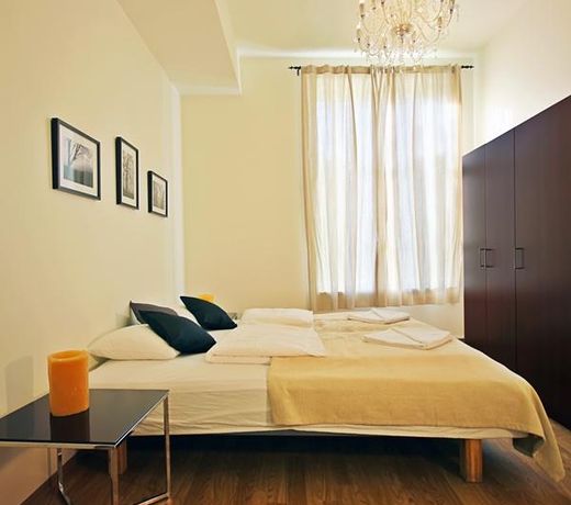 CHATEAU APARTMENTS