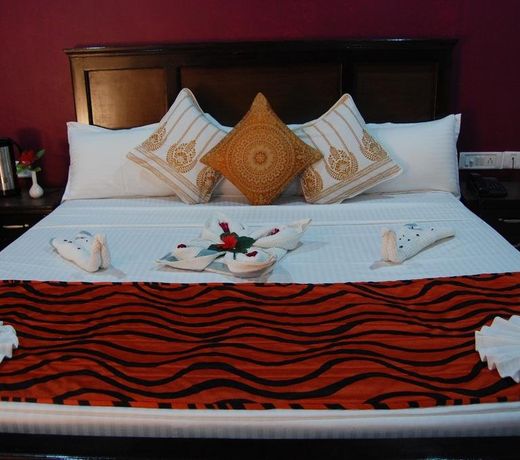 Hotel Yash Vilas