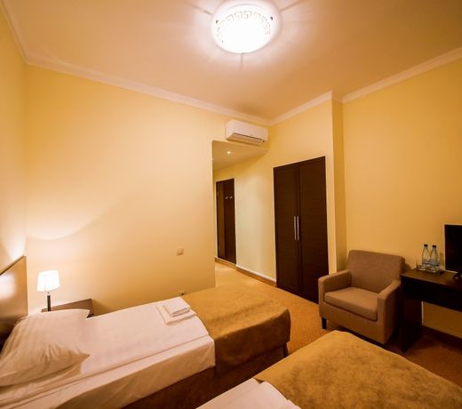 Hotel Druzhba