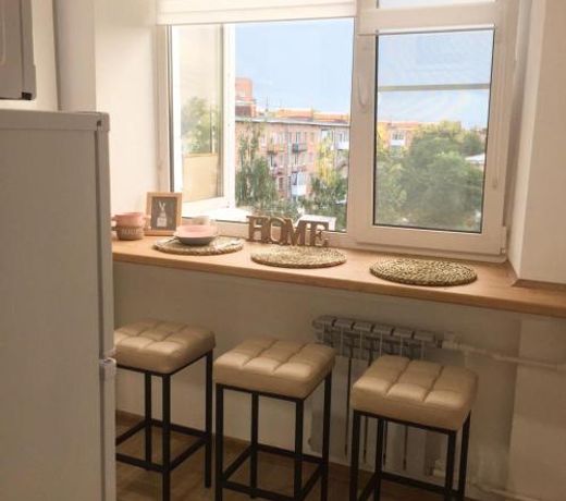 Apartment on Lenina 8