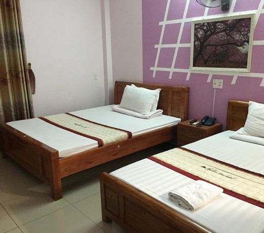 Golden Stone Hotel