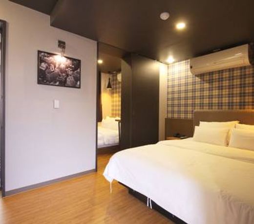 Hotel Gray