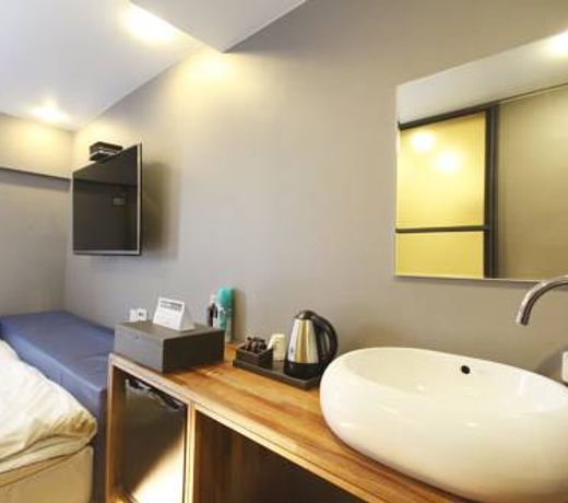 Hotel Gray