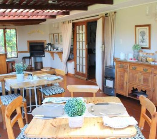 Woodleigh Guest Lodge