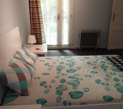 Modern Apartment in Al Rehab City Center