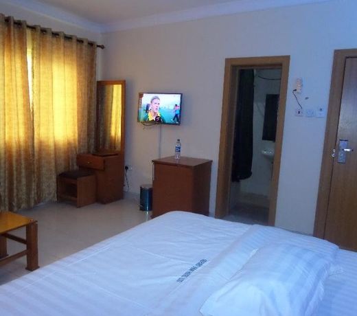 Gilford View Hotels