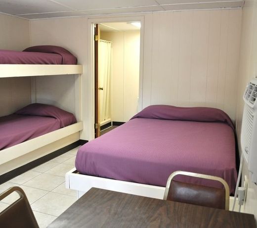 Crockett Family Resort
