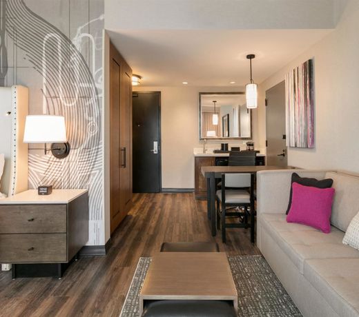 Embassy Suites By Hilton Berkeley Heights