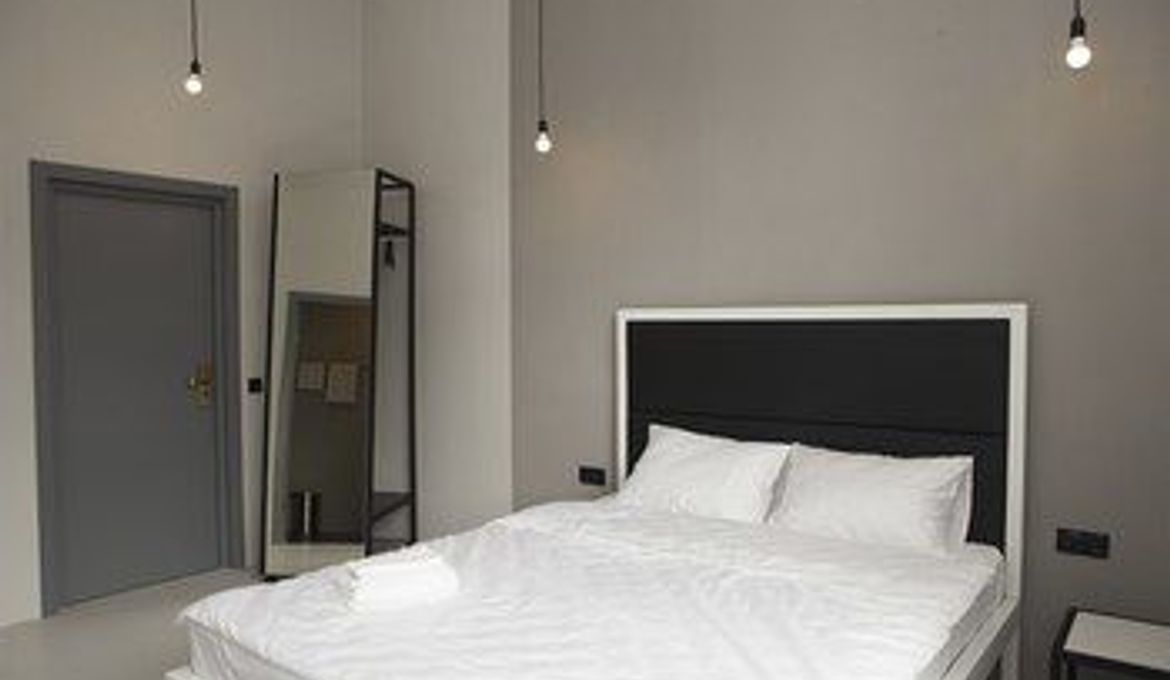 Q Art Hotel