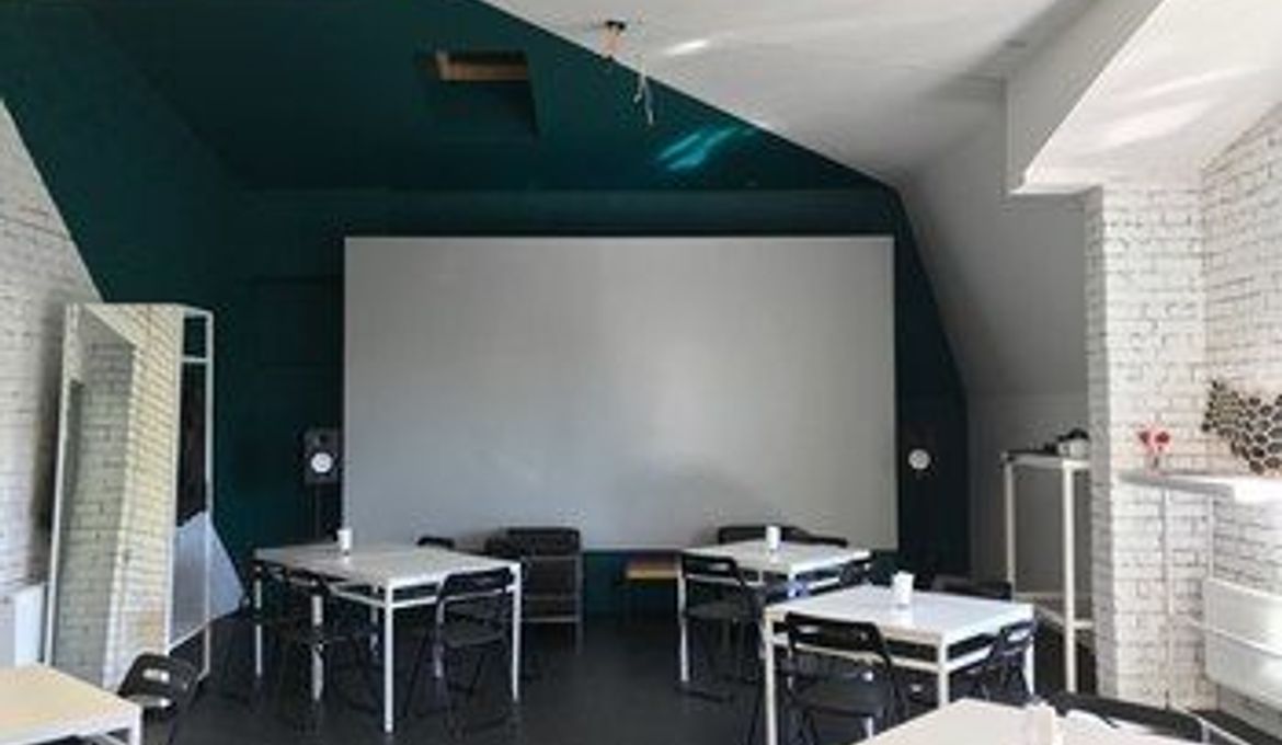 Q Art Hotel