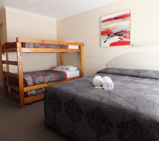 Nagambie Caravan Park & Motel