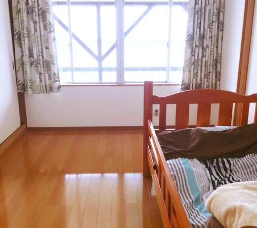 Guest House F & R