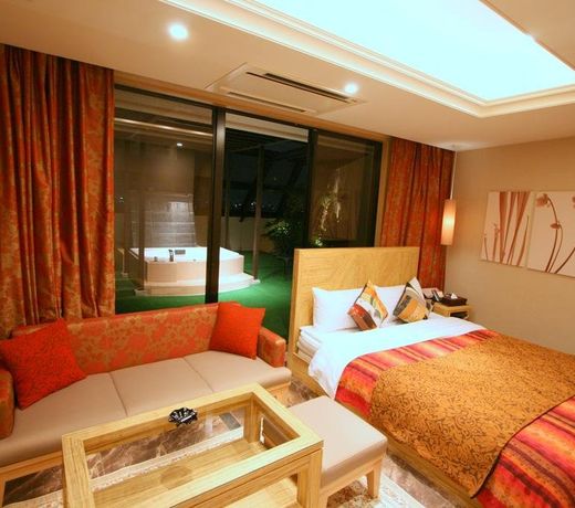 Hotel Aura Daito (Adult Only)