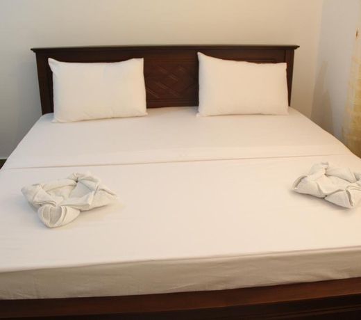 Kanthi Holiday Rest Homestay