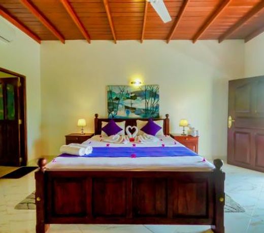 Villa De White Sambur