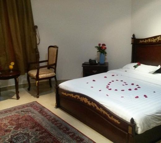 Mani VIP Suites