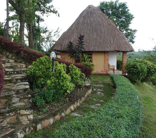 Kitojo Guest Cottages