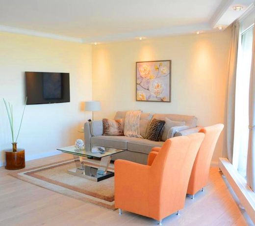Luxury apartment near trade fair