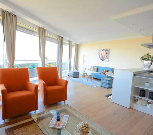 Luxury apartment near trade fair