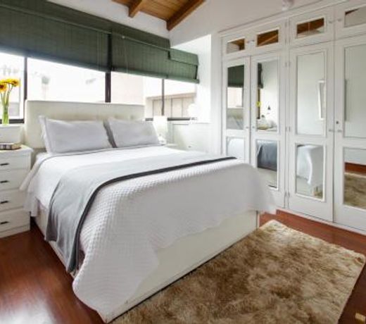 Penthouse Lodge B&B