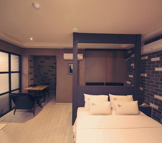 CK Hotel