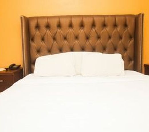 Sugarland Hotel & Suites