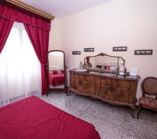 WELL COME - Santa Lucia